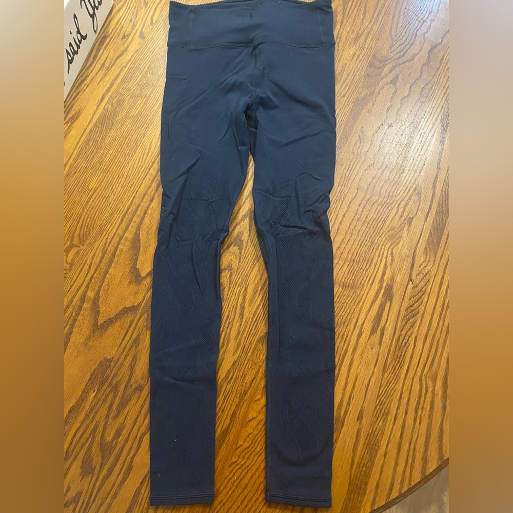 Navy Lululemon leggings